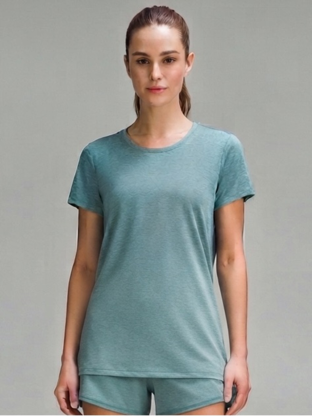 Real Essential Short Sleeve Open Back Tie Back Dry T-Shirt - Picture 2 of 6